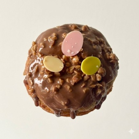 Base nature, Gianduja Valrhona, noisettes entières bio, glaçage rocher