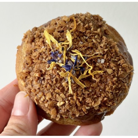 Base nature, chocolat lait Valrhona, coeur Nocciolata Bianca